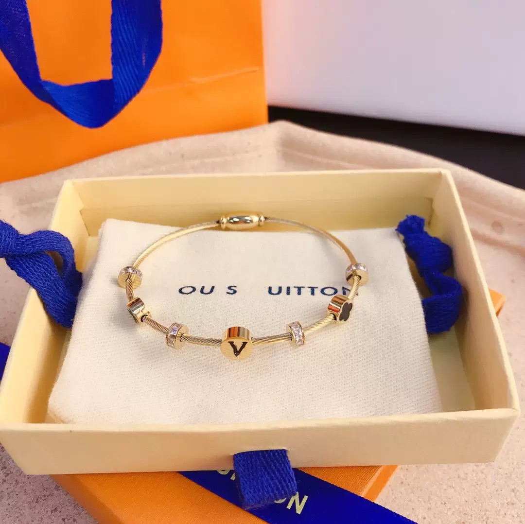 Custom Cubic Zirconia Fashion Bracelet Style 22