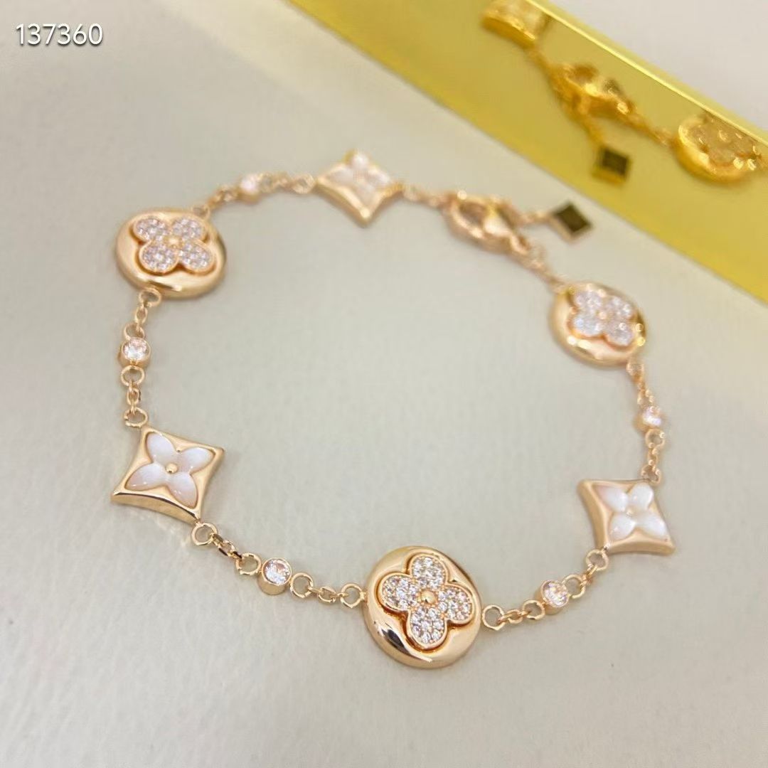 Custom Cubic Zirconia Fashion Bracelet Style 42